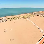 Seaside Happiness Flat And Shared Pool In Rosolina Rosolina Mare