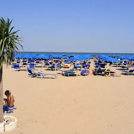 Apartman Seaside Happiness Flat And Shared Pool In Rosolina