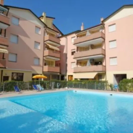 Seaside Happiness Flat And Shared Pool In Rosolina * Rosolina Mare